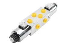 Solenoid controlled 8/3 directional control valve R3/4