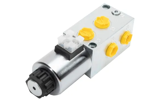 Solenoid controlled 6/2 directional control valve R1/2
